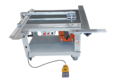 ACRYLIC PANEL CUTTING MACHINE